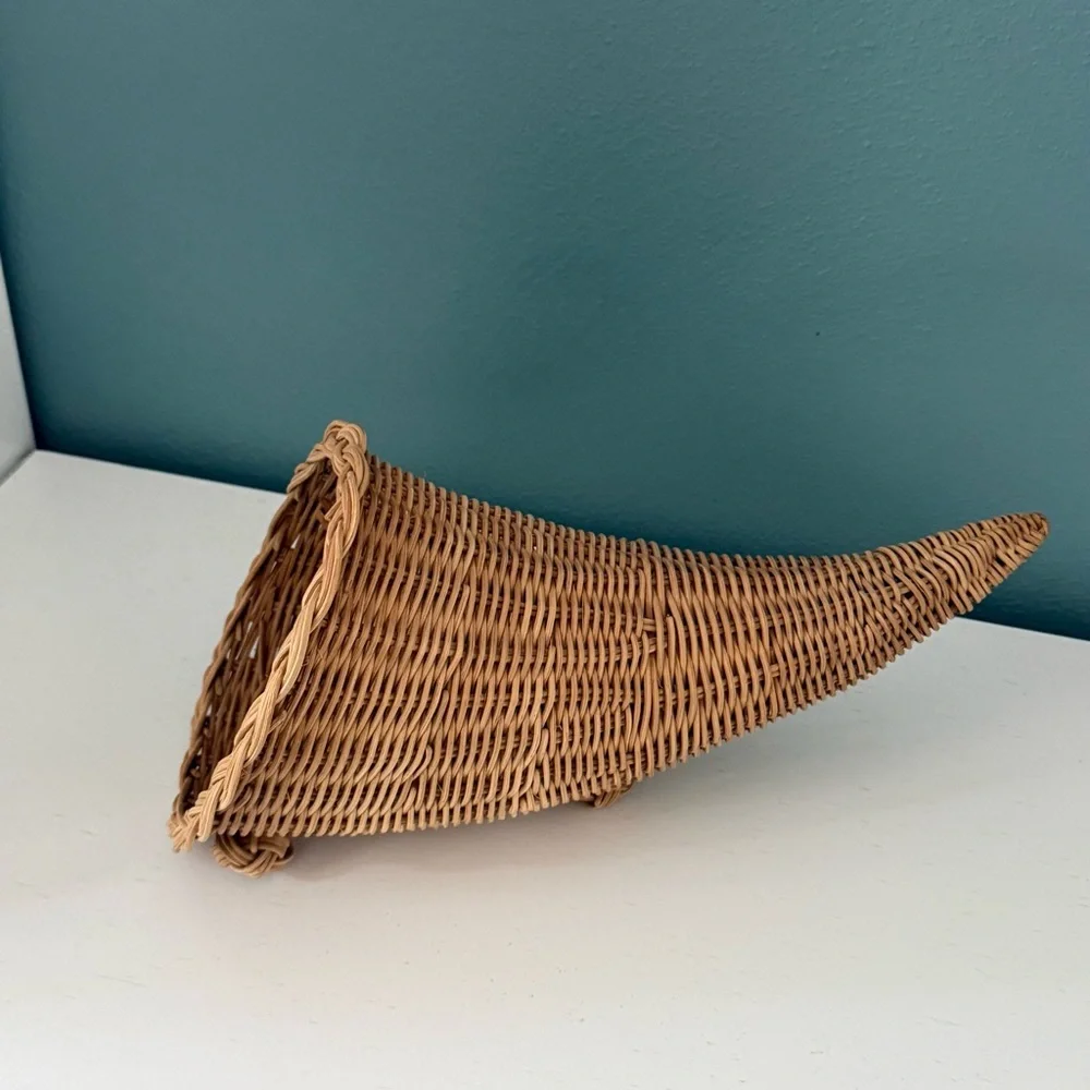 Vintage Woven Natural Fiber Wicker Horn-of-Plenty Cornucopia Basket Farmhouse